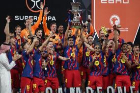 " احدهما يرفض " برشلونة يقرر الاستغناء عن ثنائي الفريق الأول