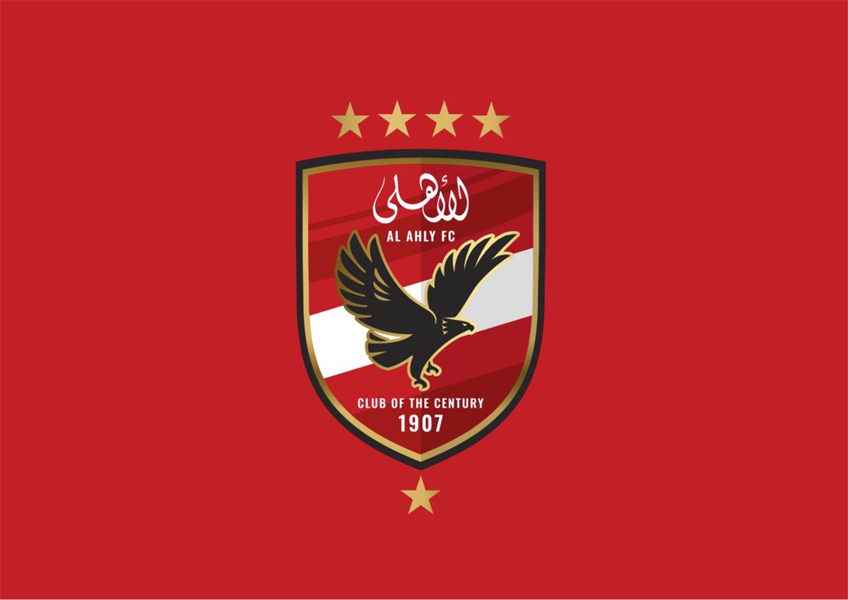 أول تعليق من مدرب الأهلي بعد رحيله